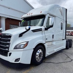 2023 Freightliner Cascadia 126 with 2 bunk beds
