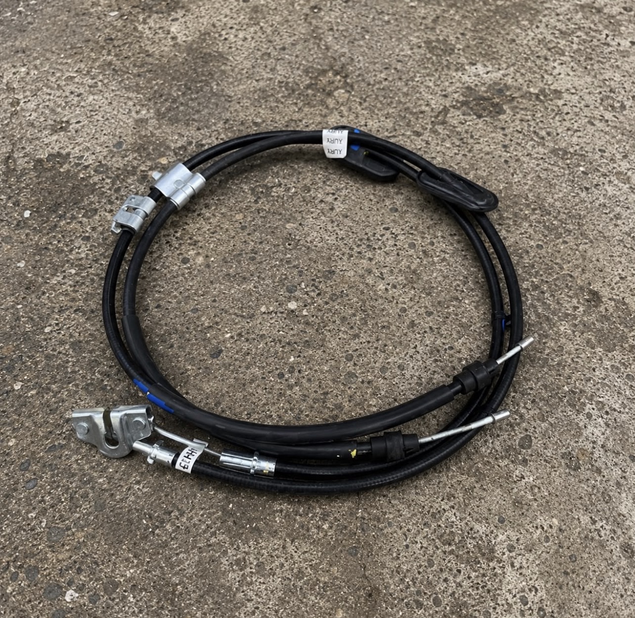 Parking brake cable (handbrake / emergency brake cable), specifically a right-rear unit matching Ashika 131-0H-H13 / Japanparts BC-H13 (and equivalents).