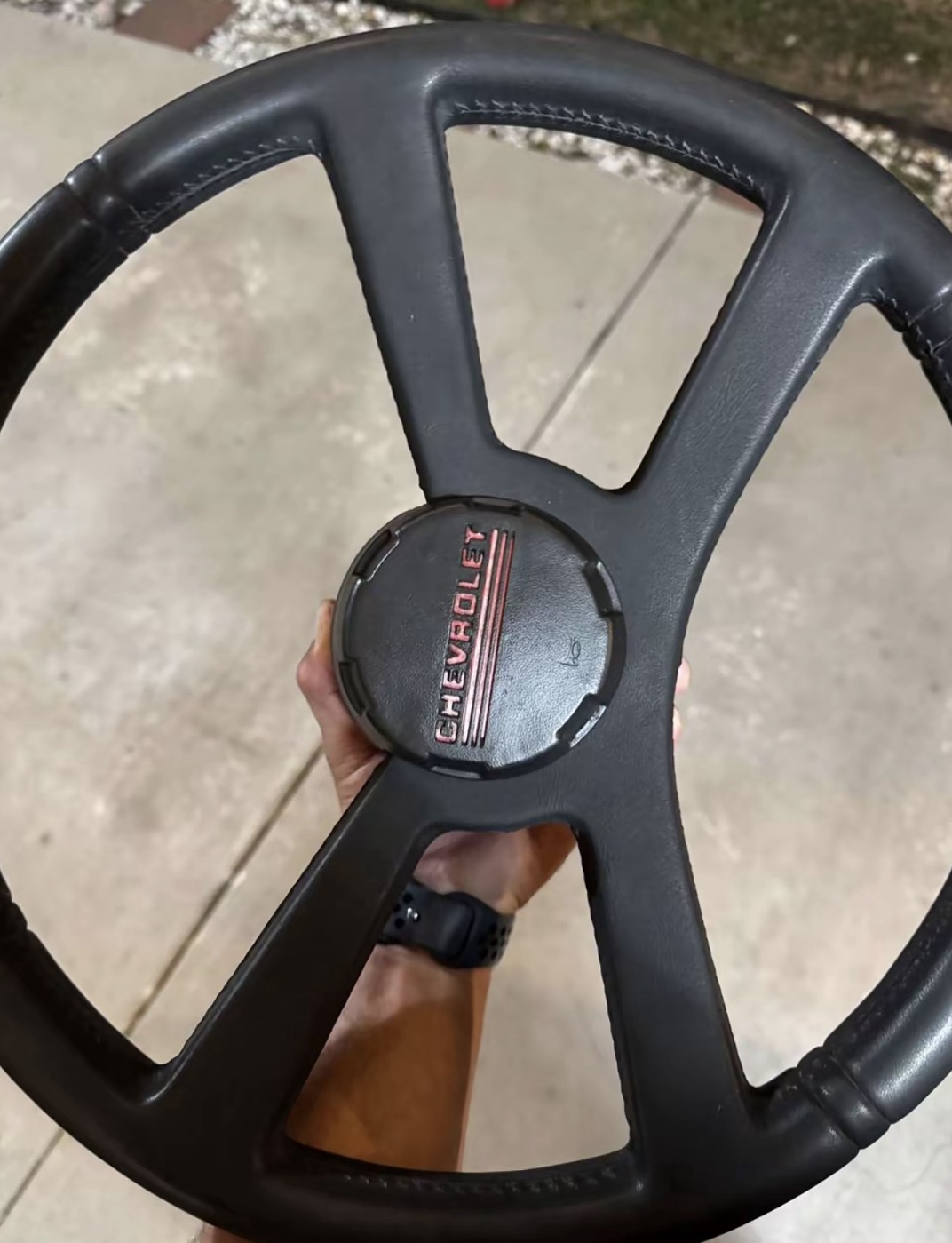 94 steering wheel for Chevrolet - Image 3