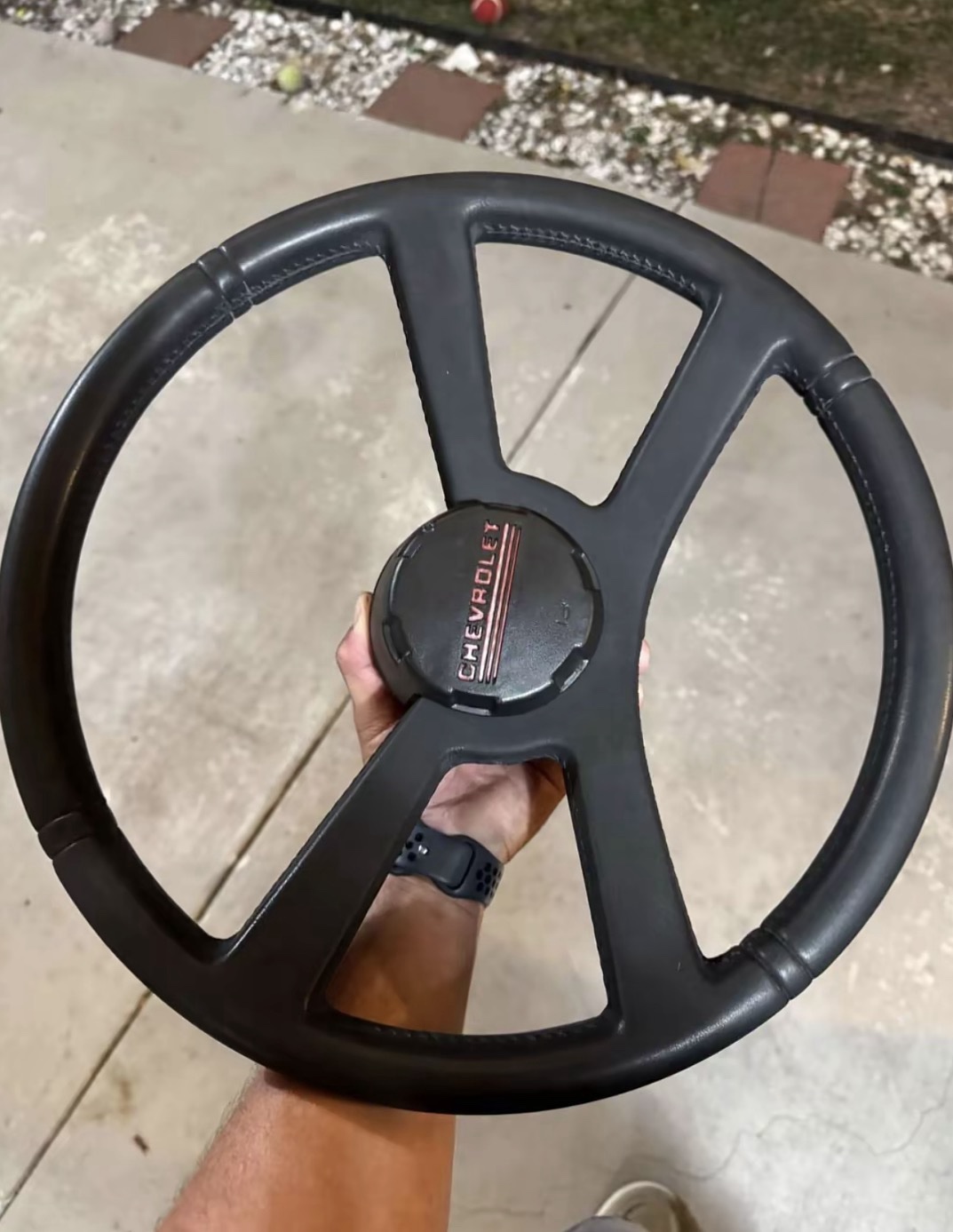 94 steering wheel for Chevrolet - Image 2