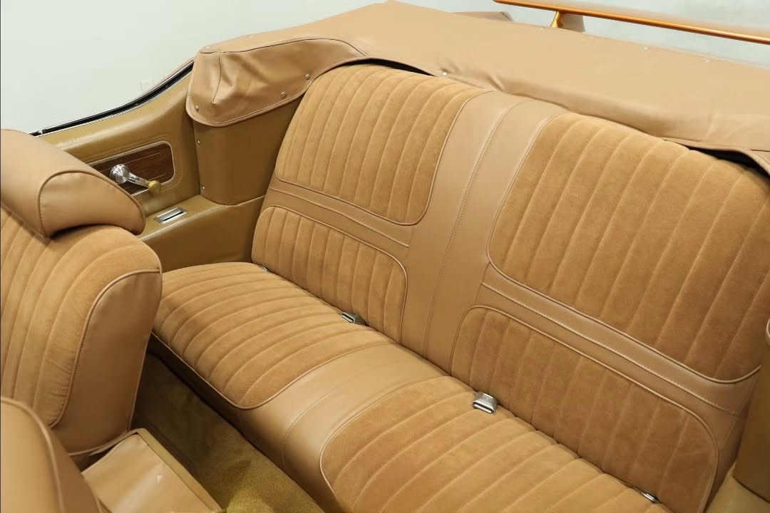 1972 Oldsmobile Cutlass 442 convertible with a matching 455 BIG BLOCK V8 Engine - Image 6