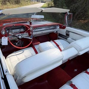 Alternative view of 1960 Cadillac Eldorado Biarritz convertible